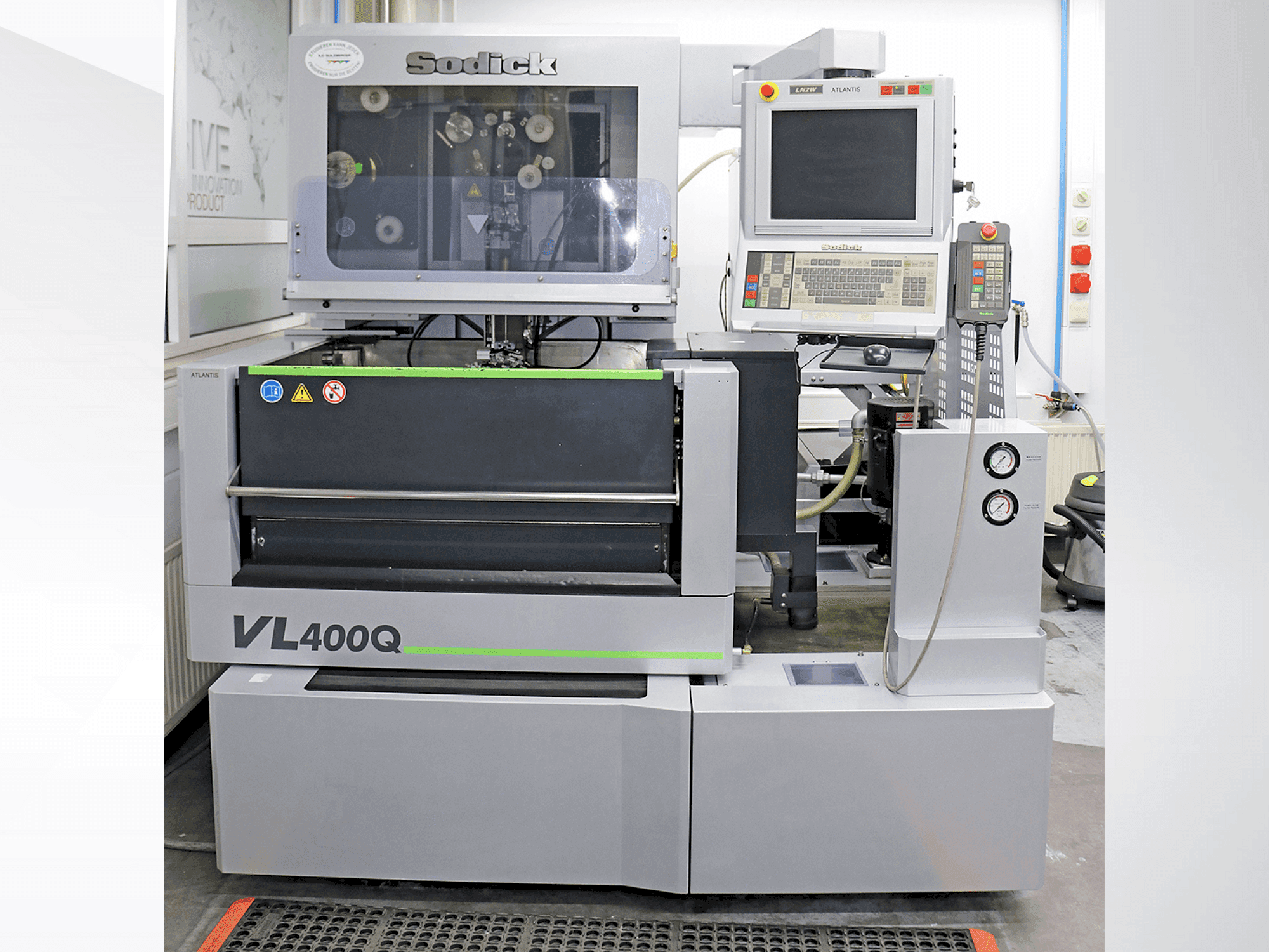 MACHINE_IMG_ALT_FRONT_VIEW
