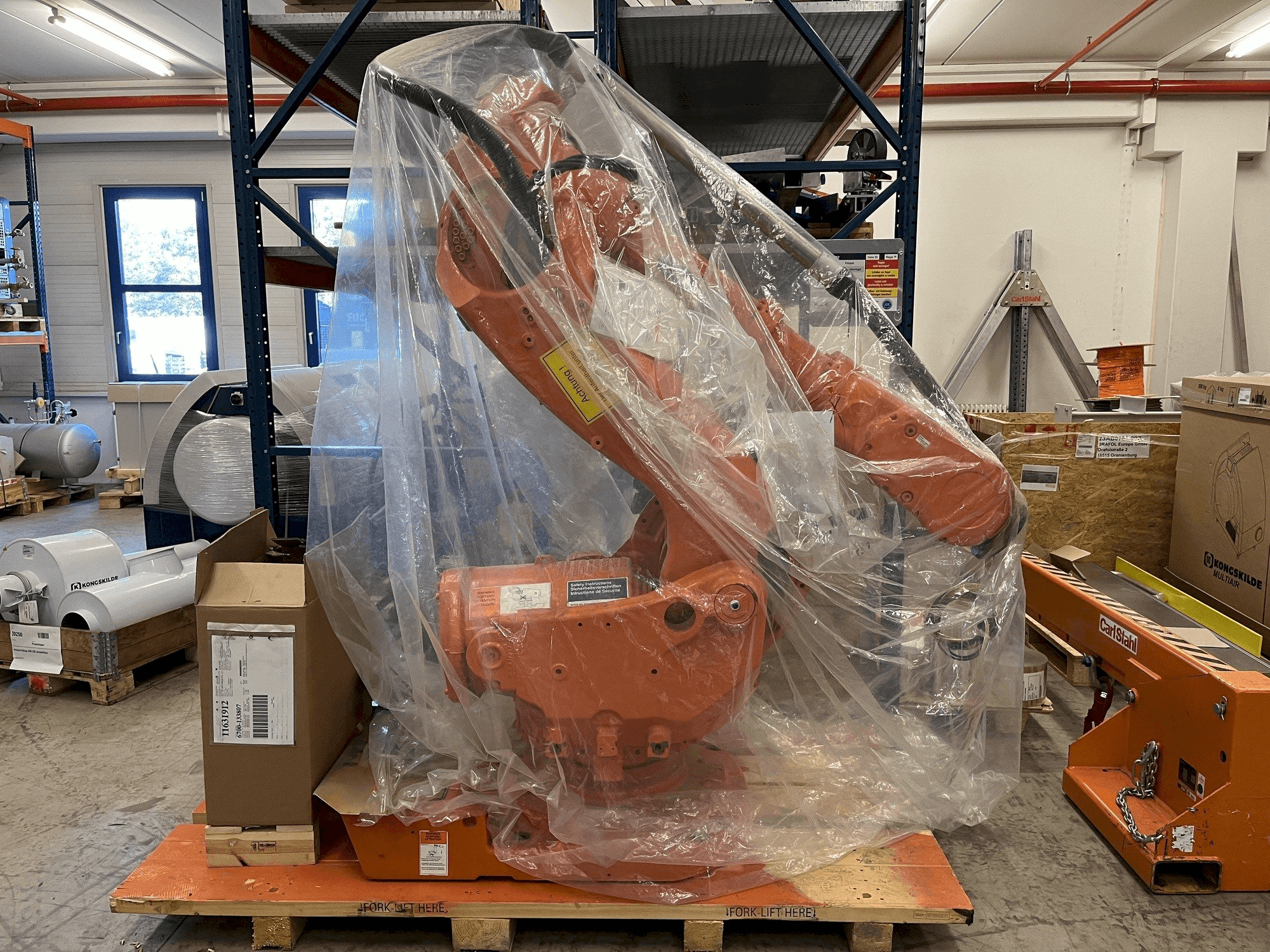 MACHINE_IMG_ALT_FRONT_VIEW