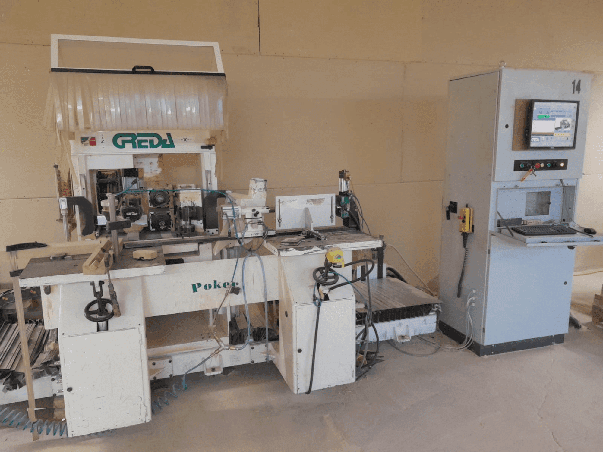 MACHINE_IMG_ALT_FRONT_VIEW