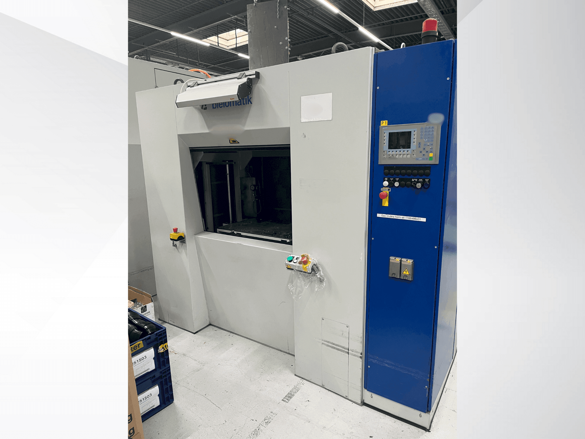 MACHINE_IMG_ALT_FRONT_VIEW