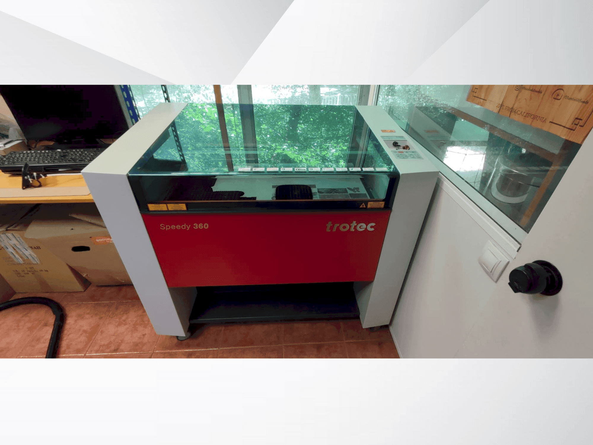 MACHINE_IMG_ALT_FRONT_VIEW