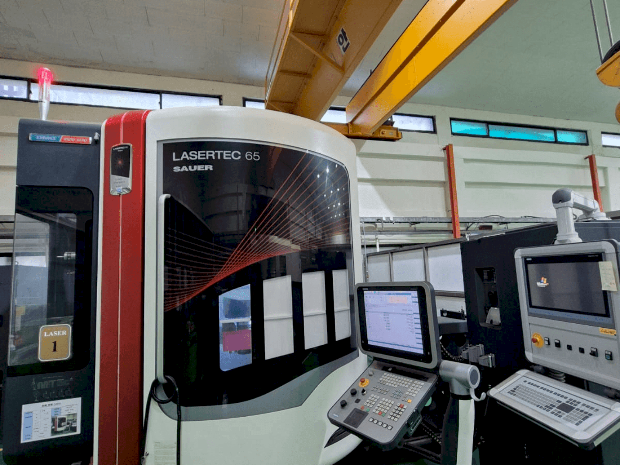 MACHINE_IMG_ALT_FRONT_VIEW