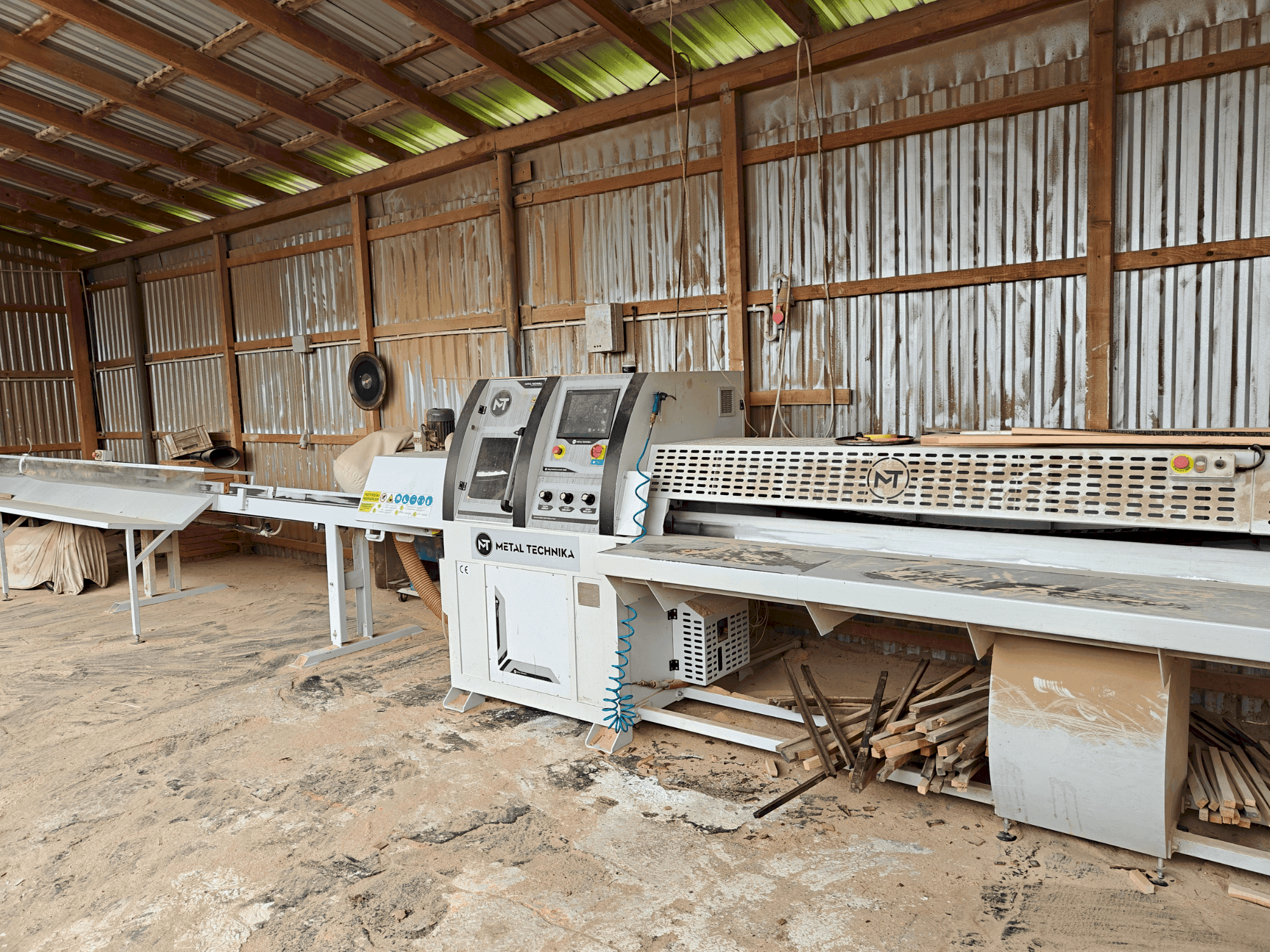 MACHINE_IMG_ALT_FRONT_VIEW