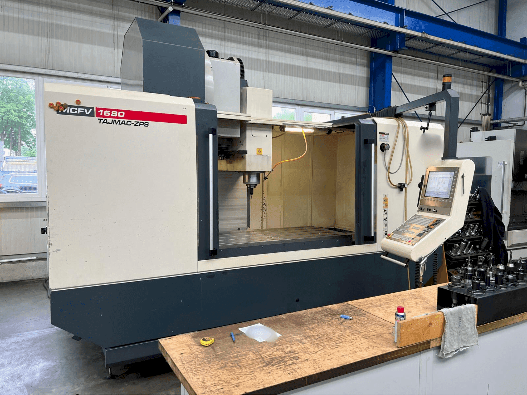 MACHINE_IMG_ALT_FRONT_VIEW