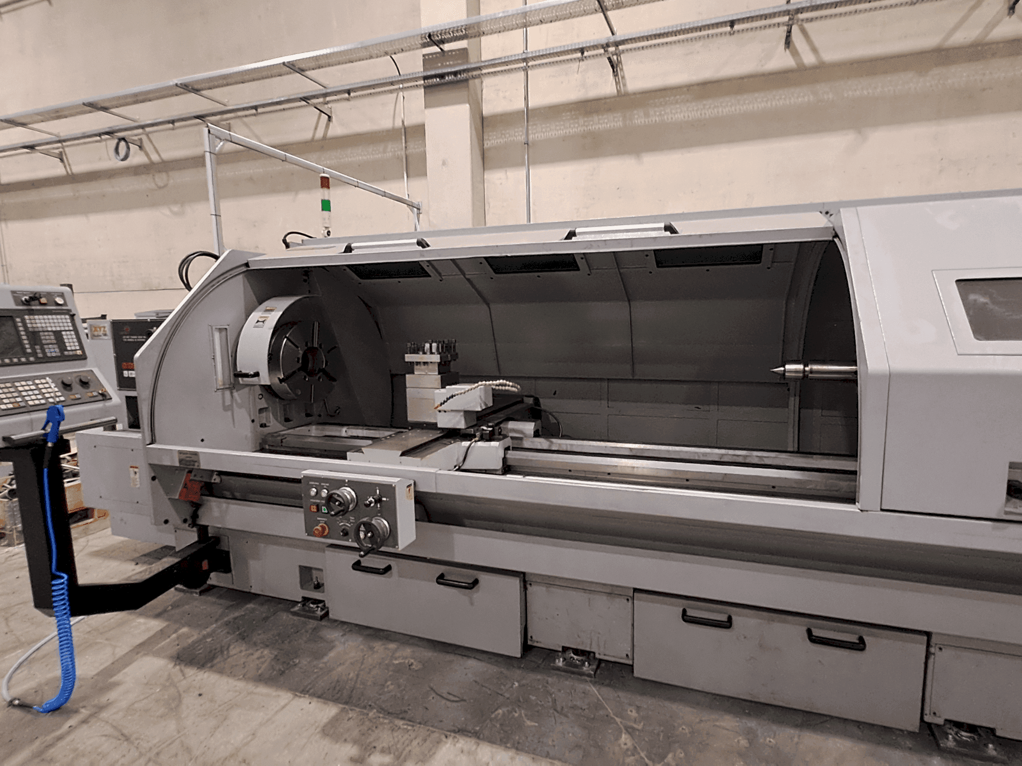 MACHINE_IMG_ALT_FRONT_VIEW