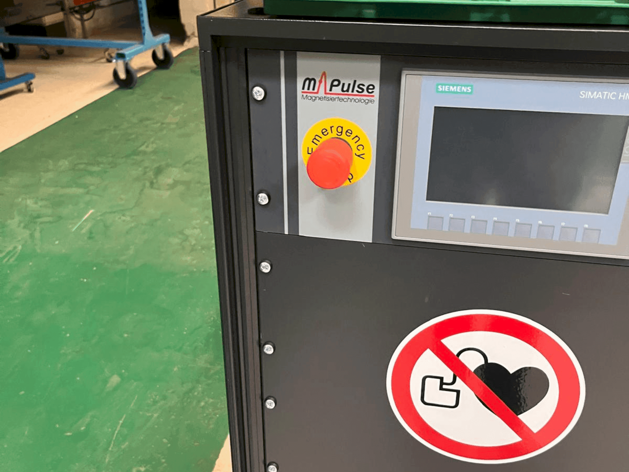 MACHINE_IMG_ALT_FRONT_VIEW