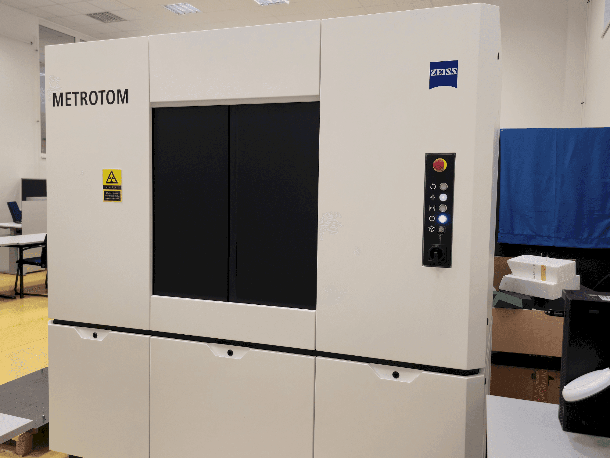 MACHINE_IMG_ALT_FRONT_VIEW